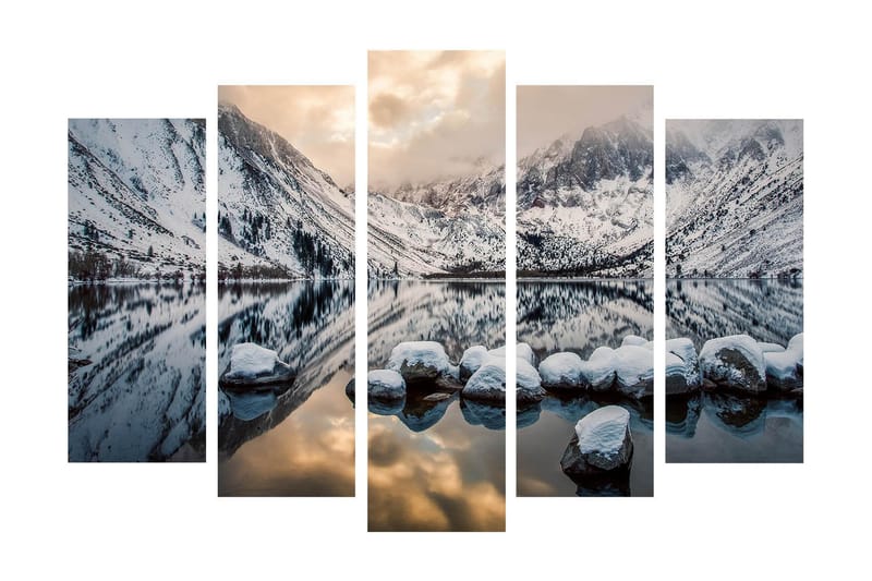 Stor Canvastavla i 5 delar 105x70 cm - Vinterlandskap med snöklädda berg och spegelblanka sjöar - Vit / Blå / Grå - Inredning - Tavlor & posters - Canvastavla