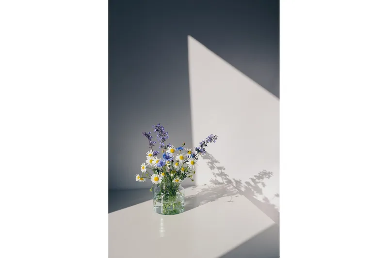 Poster Flowers 30x40 cm, Vit