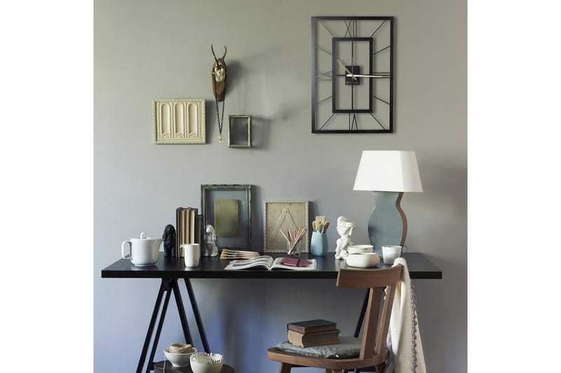 Dekorativ Metallväggklocka - Svart - Inredning - Väggdekor - Väggklocka & väggur