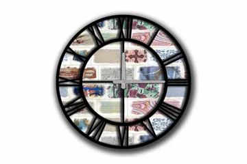 Diyadin Dekorklocka 50 cm Rund - Flerfärgad - Inredning - Väggdekor - Väggklocka & väggur