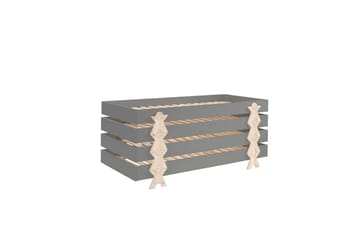 Grå, 4