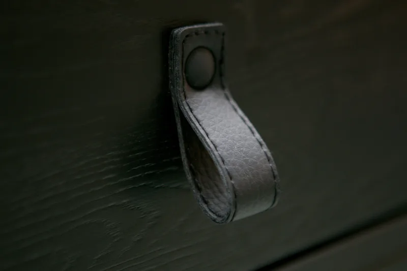 Atila Avlastningsbord 140 cm - Svart Ek - Möbler - Bord & matgrupp - Avlastningsbord & sidobord - Konsolbord & hallbord