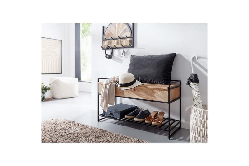 Bänk Wohnling industriell look med stort förvaringsutrymme i massivt trä och öppen skohylla Beige - Beige - Möbler - Bord & matgrupp - Avlastningsbord & sidobord - Lampbord & sidobord