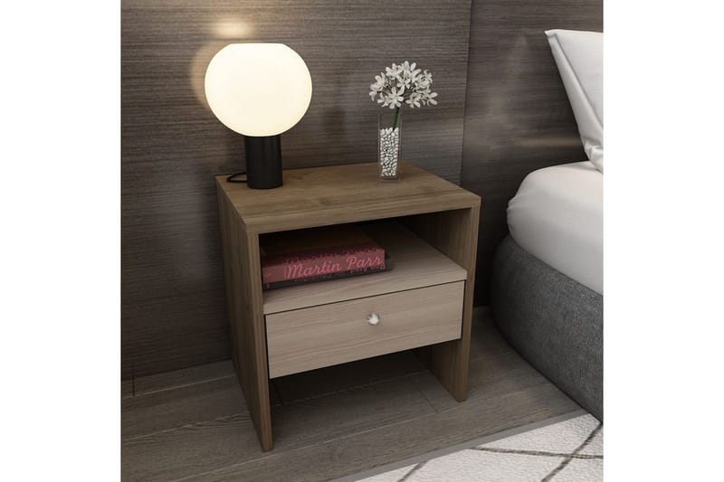 Berriaren Sängbord 45 cm - Valnöt - Möbler - Bord & matgrupp - Avlastningsbord & sidobord - Sängbord & nattduksbord