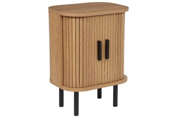 Bradley Sängbord 40 cm i Trä med Ekutseende och Förvaring - Ljusbrun - Möbler - Bord & matgrupp - Avlastningsbord & sidobord - Sängbord & nattduksbord