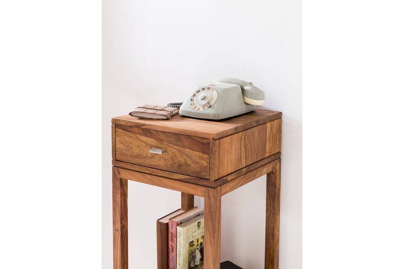 Joice Sidobord - Möbler - Bord & matgrupp - Avlastningsbord & sidobord - Brickbord & småbord