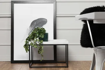 Kungshult Sidobord 60 cm - Vit/Svart - Möbler - Bord & matgrupp - Avlastningsbord & sidobord - Brickbord & småbord