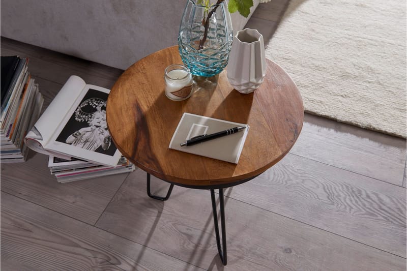 Roetter Sidobord 43 cm - Möbler - Bord & matgrupp - Avlastningsbord & sidobord - Brickbord & småbord