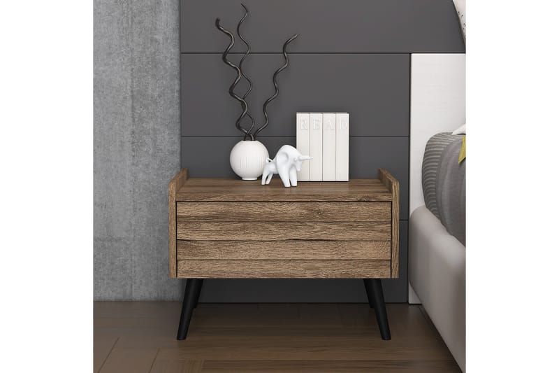 Elspet Sängbord 60 cm - Valnöt - Möbler - Bord & matgrupp - Avlastningsbord & sidobord - Sängbord & nattduksbord