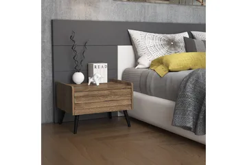 Elspet Sängbord 60 cm - Valnöt - Möbler - Bord & matgrupp - Avlastningsbord & sidobord - Sängbord & nattduksbord