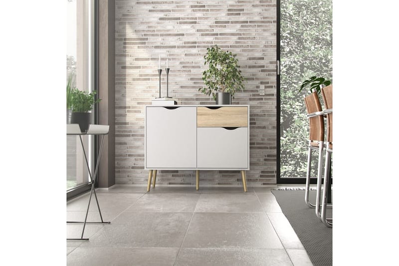 Hostafranc Skänk 98,7 cm - Vit - Förvaring - Förvaringsmöbler - Sideboard & skänk