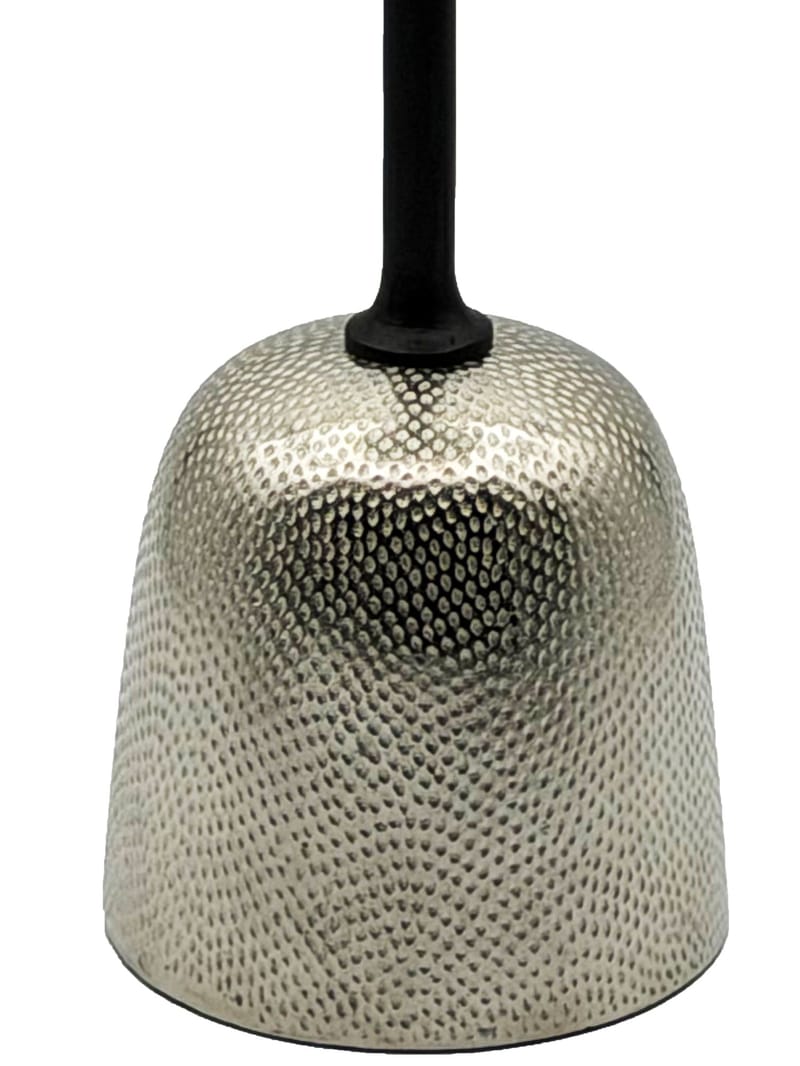 Junira Sidobord 29 cm - Nickelsilver och svart - Möbler - Bord & matgrupp - Avlastningsbord & sidobord - Piedestal & blompiedestal
