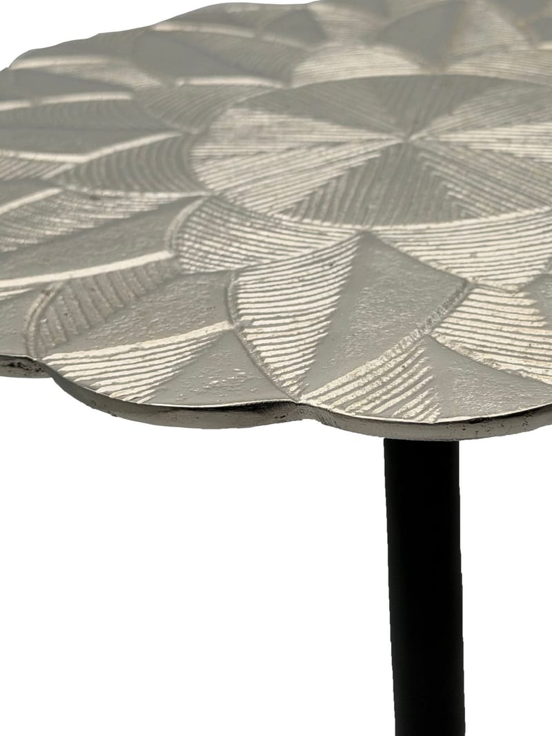 Junova Sidobord 29 cm Industriell stil - Silver och svart - Möbler - Bord & matgrupp - Avlastningsbord & sidobord - Brickbord & småbord