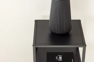 Punta Sidobord 30x30 cm - Svart - Möbler - Bord & matgrupp - Avlastningsbord & sidobord - Lampbord & sidobord