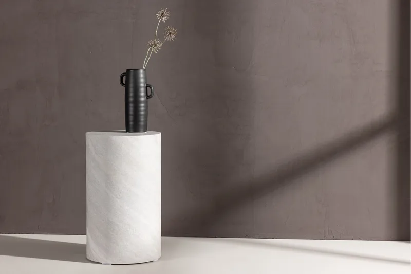 York Travertin Sidobord 50 cm - Grå - Möbler - Bord & matgrupp - Avlastningsbord & sidobord - Piedestal & blompiedestal