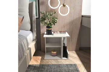 Lorik Sängbord 45 cm - Vit - Möbler - Bord & matgrupp - Avlastningsbord & sidobord - Sängbord & nattduksbord