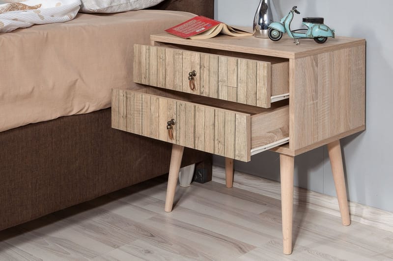 Sängbord Dirk 60 cm med Förvaring 2 Lådor Vertikalt Panel - Ljusbrun - Sängbord & nattduksbord