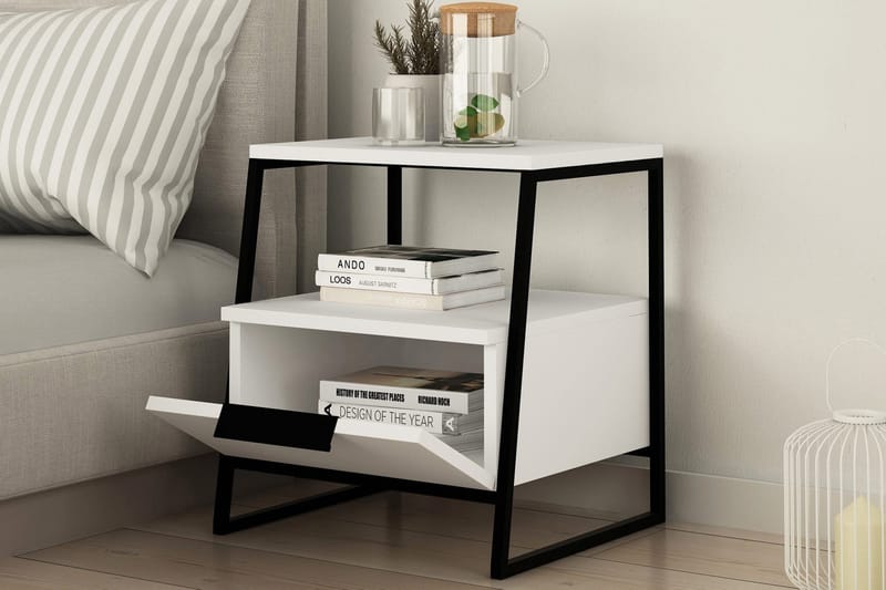 Bodsjö Sängbord 45 cm med Förvaring Hylla + Lucka - Vit/Svart - Möbler - Bord & matgrupp - Avlastningsbord & sidobord - Sängbord & nattduksbord
