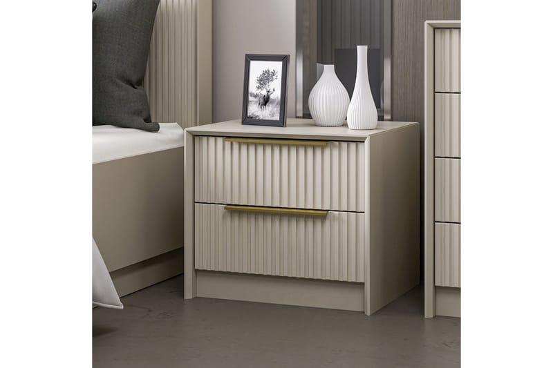 Fruitland Sängbord 53 cm i Trä med Ljust Trä-utseende med Förvaring och Lådor, Beige