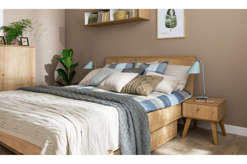 Nature Sängbord 40 cm med Förvaring Ek - Natur - Möbler - Bord & matgrupp - Avlastningsbord & sidobord - Sängbord & nattduksbord