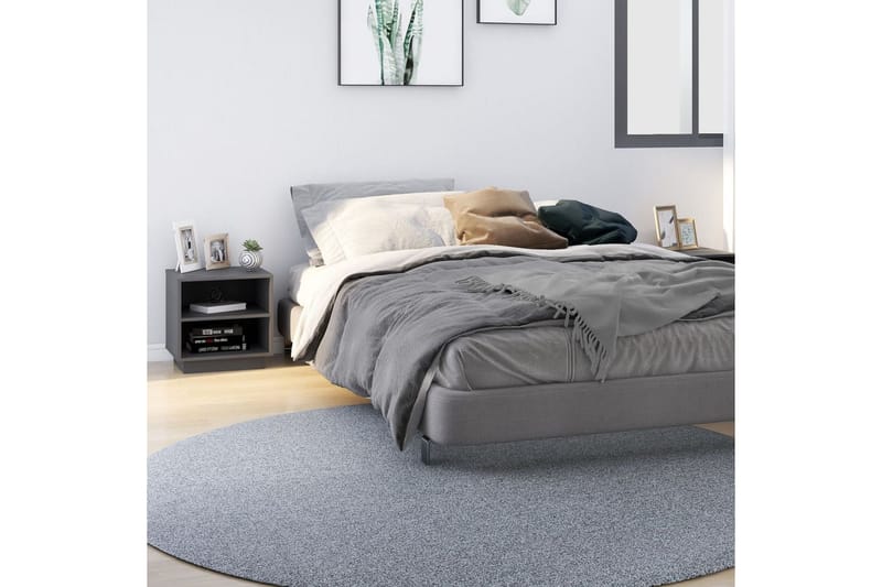 Sängbord 2 st grå 40x34x40 cm massiv furu - Grå - Sängbord & nattduksbord