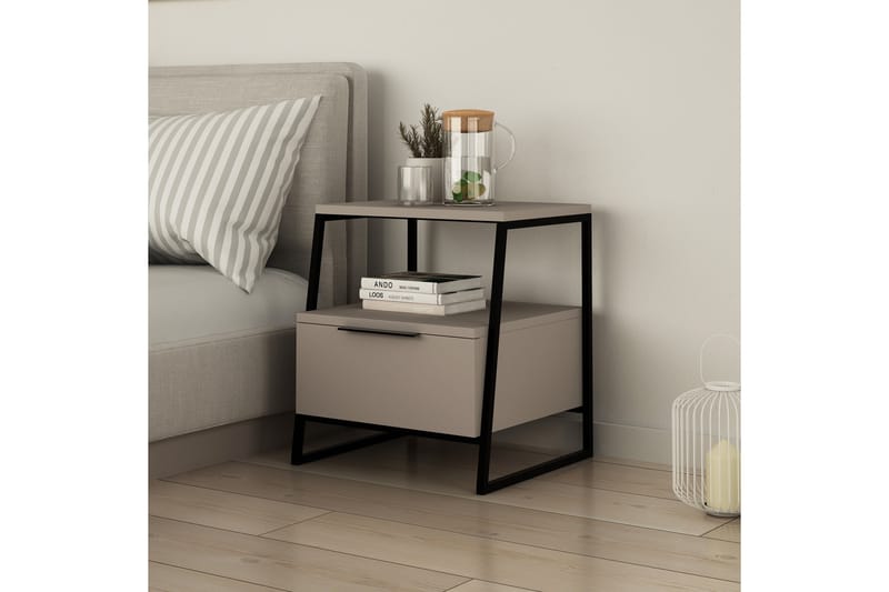 Sängbord Urgby 45x50 cm - Brun - Sängbord & nattduksbord