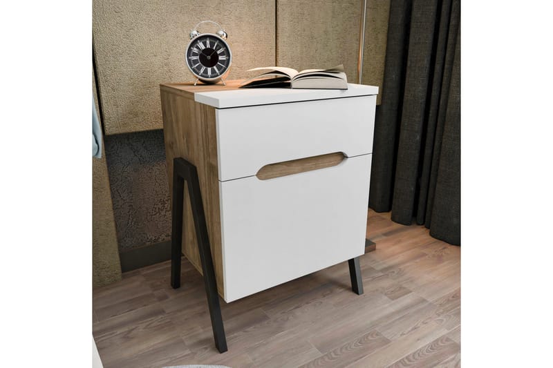 Sängbord Urgby 45x63,5 cm - Brun - Möbler - Bord & matgrupp - Avlastningsbord & sidobord - Sängbord & nattduksbord