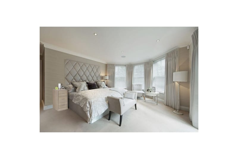 Sängbord Wohnling för resårbotten, 68 cm hög och 3 lådor i modern design Sonoma - Sonoma - Möbler - Bord & matgrupp - Avlastningsbord & sidobord - Sängbord & nattduksbord