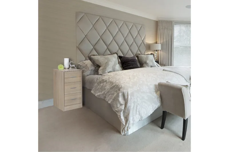 Sängbord Wohnling för resårbotten, 68 cm hög och 3 lådor i modern design Sonoma - Sonoma - Möbler - Bord & matgrupp - Avlastningsbord & sidobord - Sängbord & nattduksbord