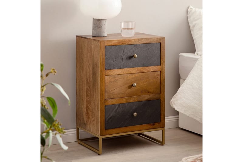 Sängbord Wohnling gjord av massivt trä för boxspringbädd med 3 lådor, skifferlook, i lantlig stil Brun, Svart - Brun, Svart - Möbler - Bord & matgrupp - Avlastningsbord & sidobord - Sängbord & nattduksbord