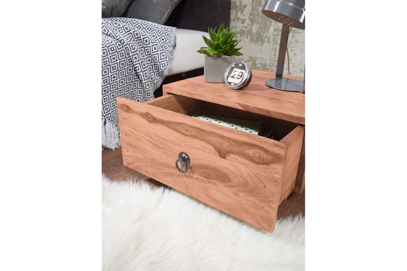 Sängbord Wohnling Massivt trä med låda och elegant handtag i låg design i lantlig stil Akacia - Akacia - Möbler - Bord & matgrupp - Avlastningsbord & sidobord - Sängbord & nattduksbord