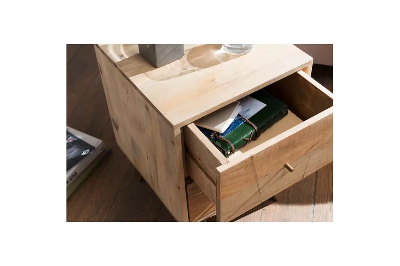 Sängbord Wohnling SIKAR massivt mangoträ för boxfjädersäng metallinlägg 2 lådor - Möbler - Bord & matgrupp - Avlastningsbord & sidobord - Sängbord & nattduksbord