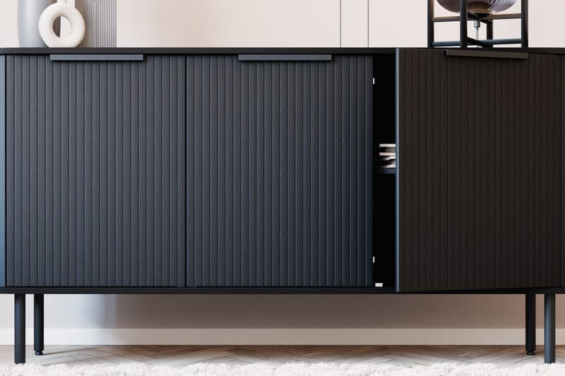 Sideboard Kopparbo Svart - Svart trä - Förvaring - Förvaringsmöbler - Sideboard & skänk