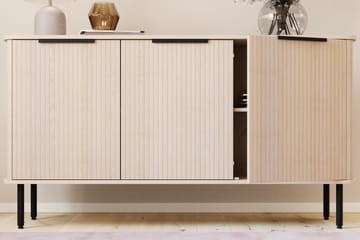 Sideboard Kopparbo Vitlaserad Ek - Ljust vitlaserat ekträ - Förvaring - Förvaringsmöbler - Sideboard & skänk