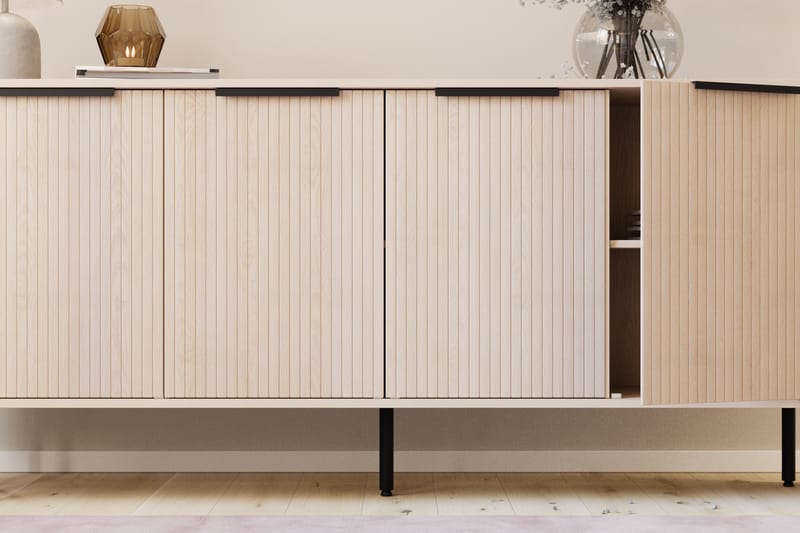 Sideboard Kopparbo Vitlaserad Ek - Ljust vitlaserat ekträ - Förvaring - Förvaringsmöbler - Sideboard & skänk