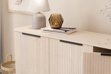 Kopparbo Sideboard Vitlaserad Ek - Ljust vitlaserat ekträ - Förvaring - Förvaringsmöbler - Sideboard & skänk