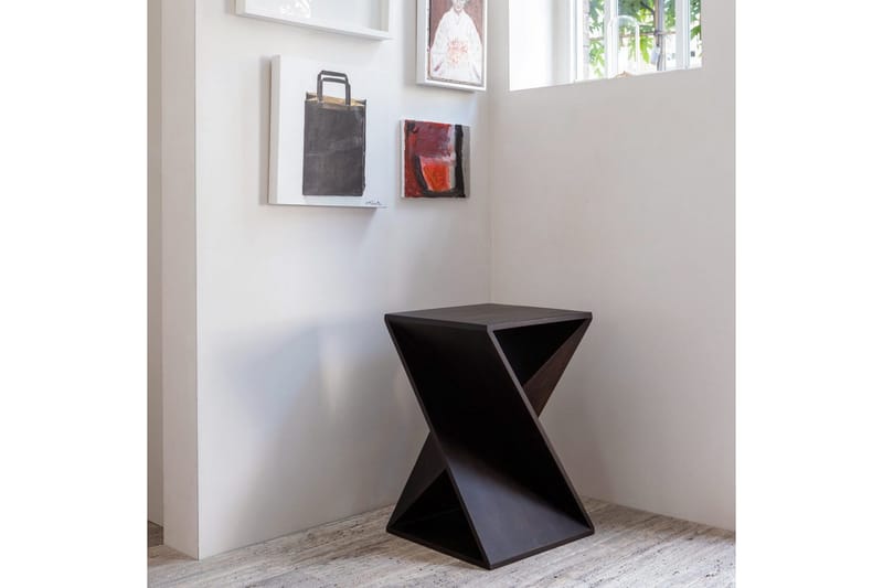 Sidobord Ikem - Möbler - Bord & matgrupp - Avlastningsbord & sidobord - Lampbord & sidobord