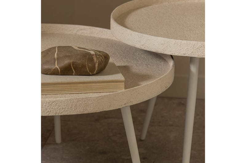 Soffbord Bounds - Naturell - Möbler - Bord & matgrupp - Avlastningsbord & sidobord - Lampbord & sidobord