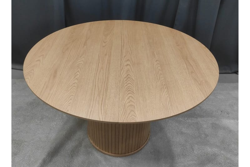 Gethin Runt Matbord 120 cm med Trä- och Ekutseende - Beige - Möbler - Bord & matgrupp - Matbord & köksbord