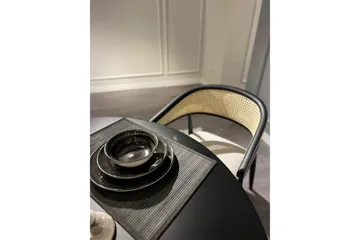 Indumati Matgrupp Rund - Svart/Vit - Möbler - Bord & matgrupp - Matgrupp