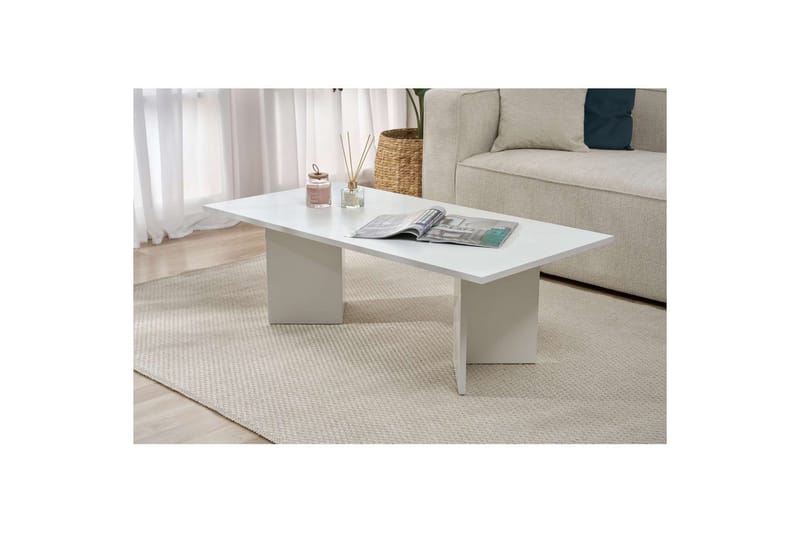 Isami Soffbord 119 cm - Vit - Möbler - Bord & matgrupp - Soffbord