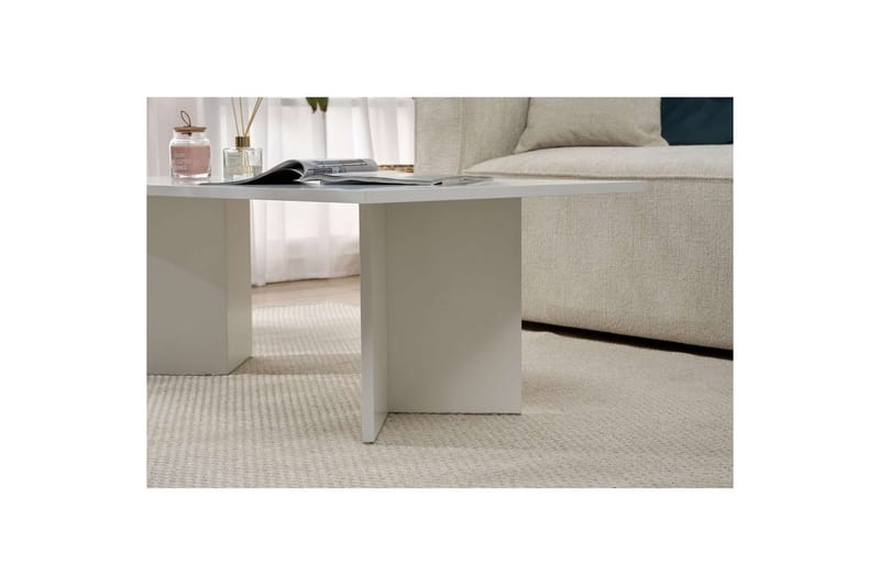 Isami Soffbord 119 cm - Vit - Möbler - Bord & matgrupp - Soffbord