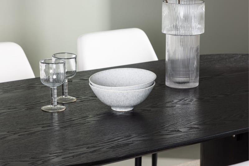 Isolde Matgrupp 180 cm Oval med 4 Night stolar - Svart - Möbler - Bord & matgrupp - Matgrupp