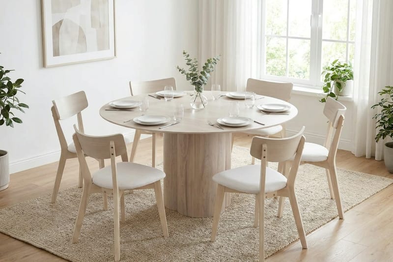 Juno Matgrupp 150 cm runt Vitlaserad med 6 Amelia Matstolar med Dyna - Vitlaserad/Beige - Möbler - Bord & matgrupp - Matgrupp