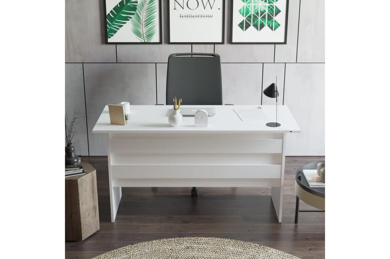 Barrock Skrivbord 140 cm - Vit - Möbler - Bord & matgrupp - Kontorsbord - Skrivbord