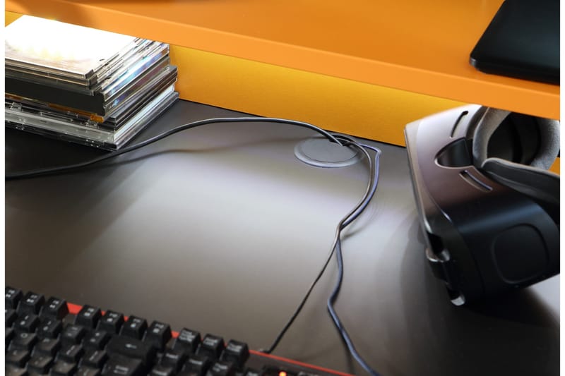 Gaming Skrivbord Kilcott 160 cm med Förvaring Hylla - Svart/Orange - Skrivbord - Datorbord