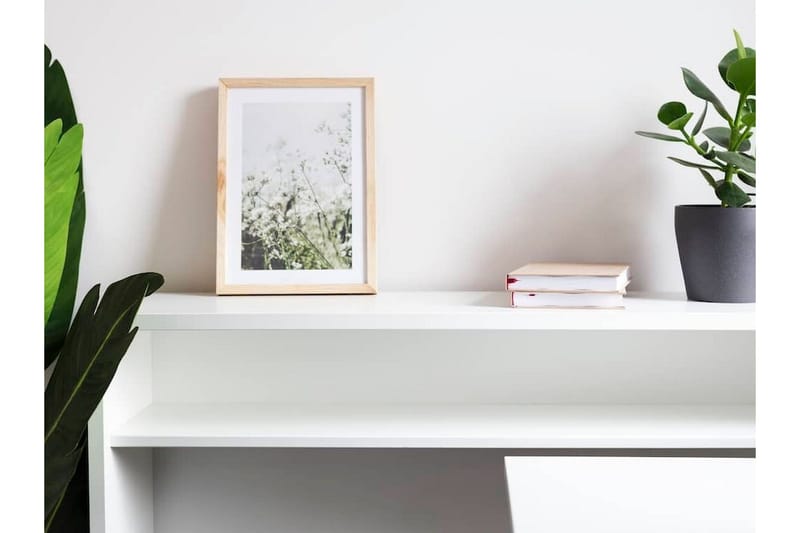 Grianan Skrivbord 136 cm White - Möbler - Bord & matgrupp - Kontorsbord - Skrivbord - Hörnskrivbord