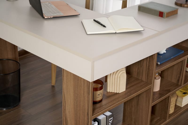 Regar Skrivbord 130x72x120 cm - Cashmere och Walnut - Möbler - Bord & matgrupp - Kontorsbord - Skrivbord - Hörnskrivbord