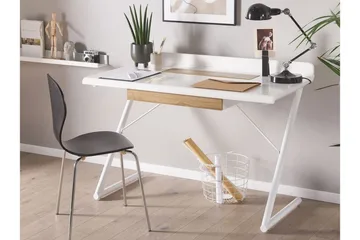 Skrivbord 120 x 60 cm vit/ljust trä FOCUS - Vit - Möbler - Bord & matgrupp - Kontorsbord - Skrivbord