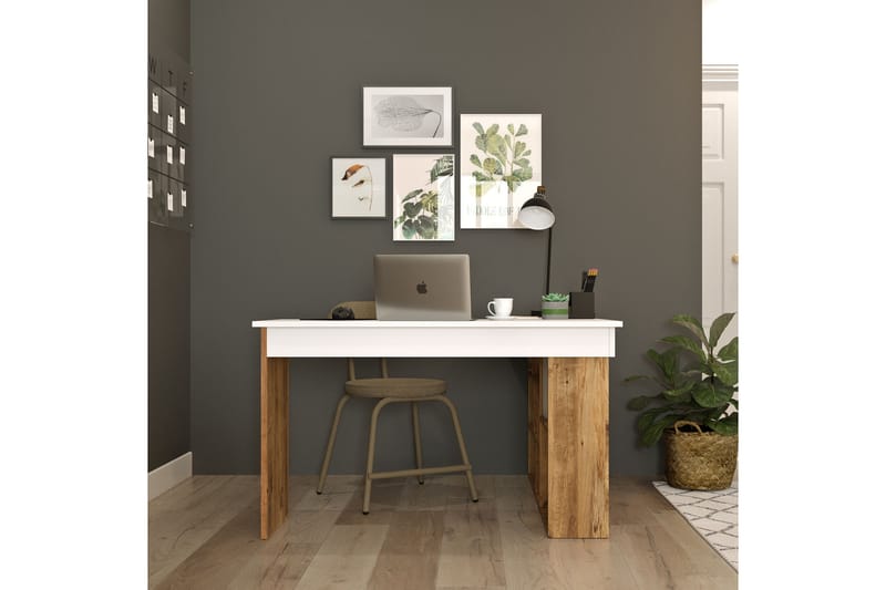 Skrivbord Karron 129 cm - Natur/Vit - Möbler - Bord & matgrupp - Kontorsbord - Skrivbord